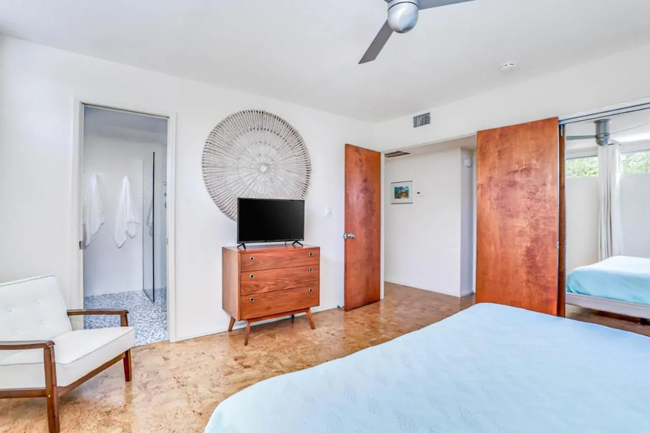 Folded-Plate Roof Apartment Palm Springs